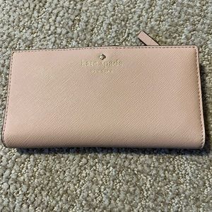 Kate Spade bifold wallet